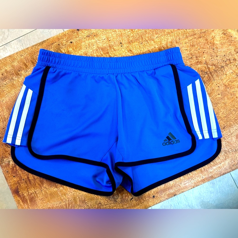 Adidas Shorts • Size XS